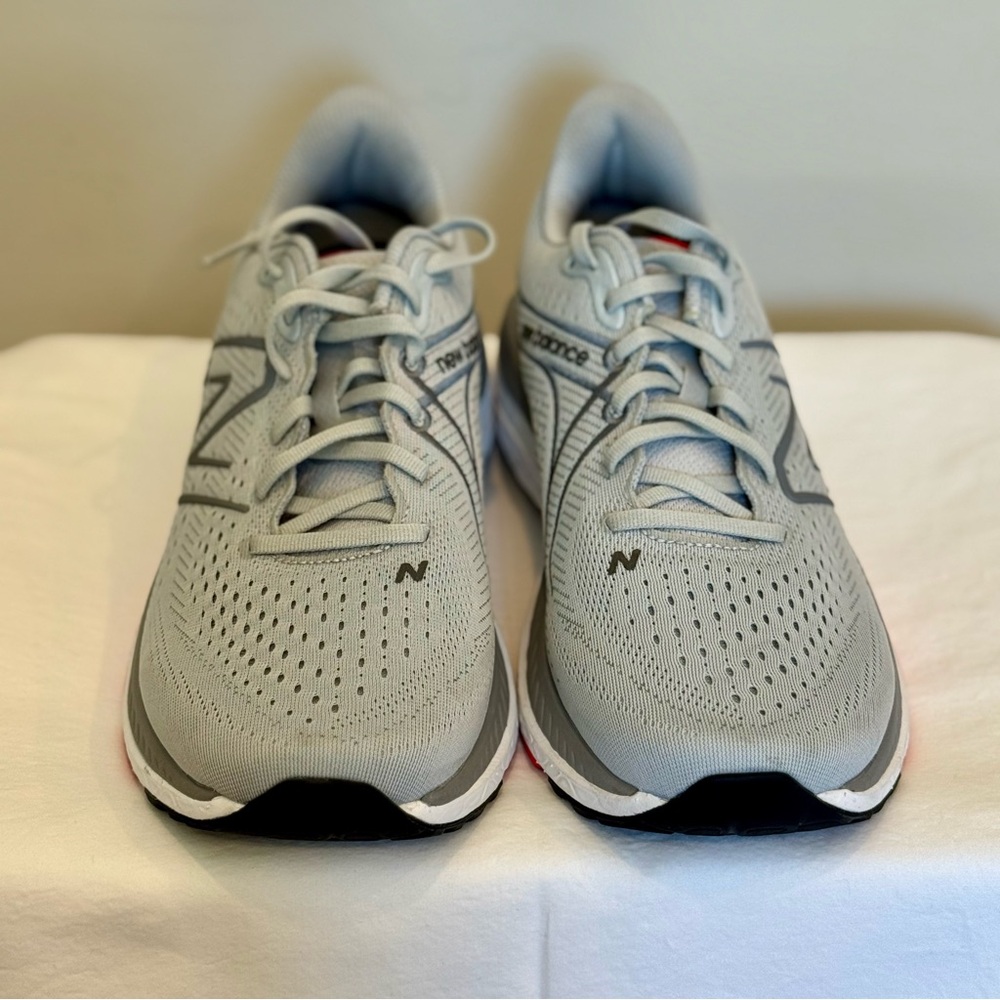 New Balance Men's Gray Fresh Foam X 860 V13 Sneaker, Size 10